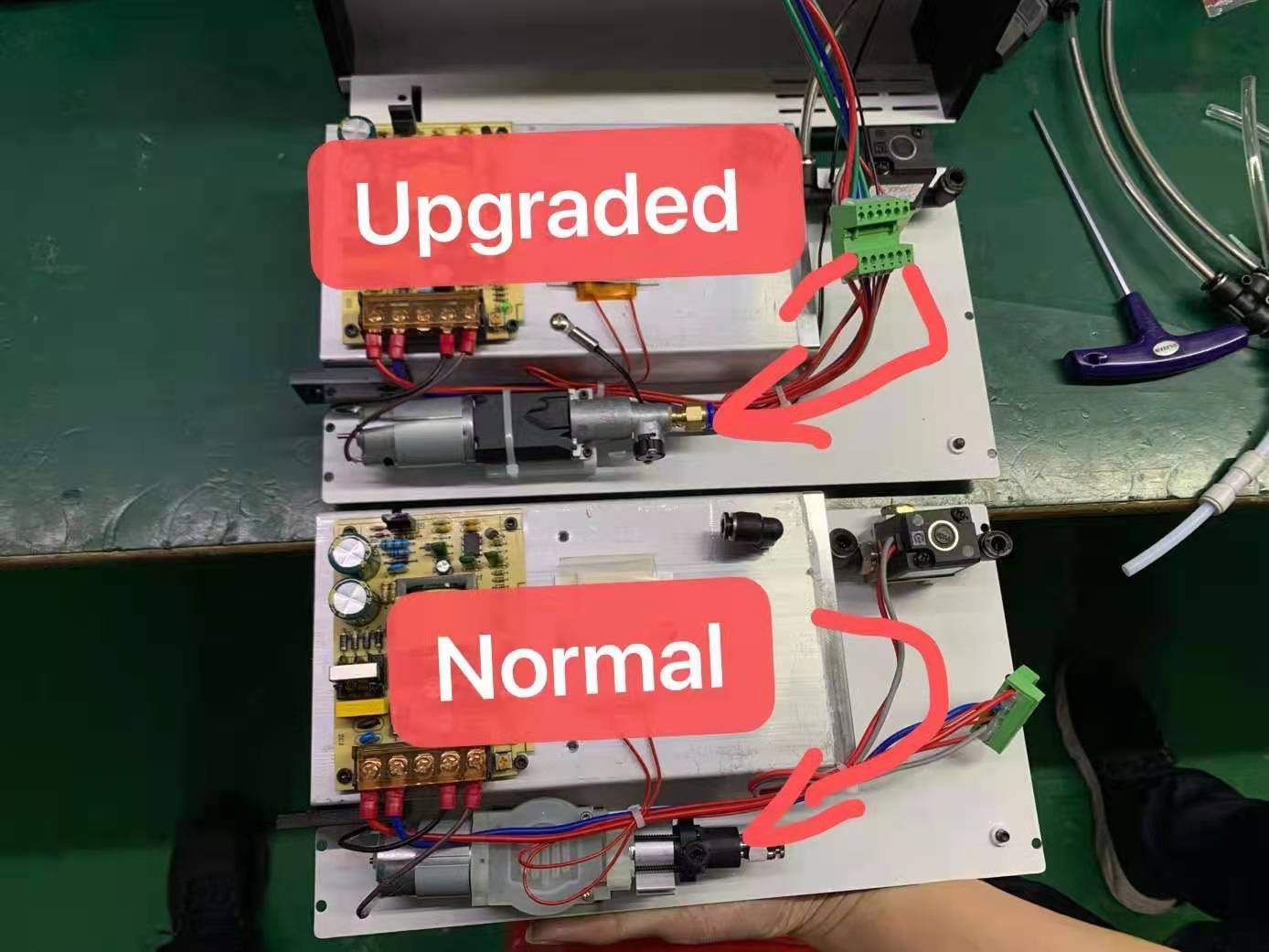 internal compressor for bubble remover